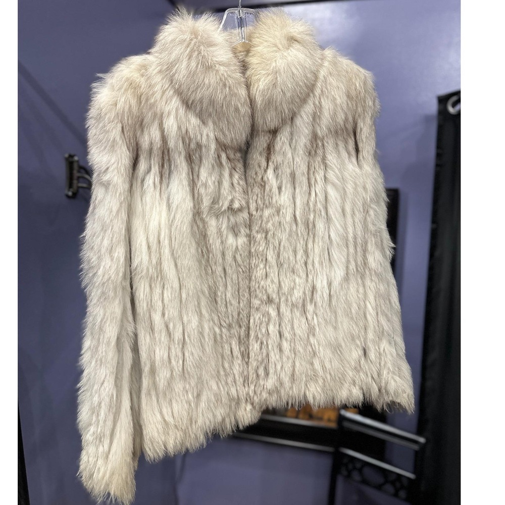 Saga Fox Arctic Fox Fur Jacket Silver Fox Coat Luxe Vintage Glam - Picture 5 of 8